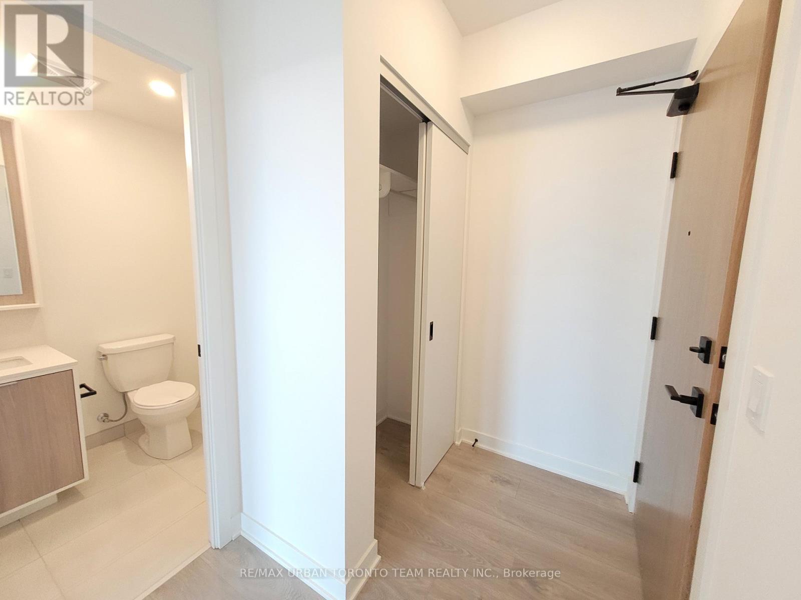 3204 - 36 Zorra Street, Toronto, Ontario  M8Z 1R7 - Photo 9 - W12143646