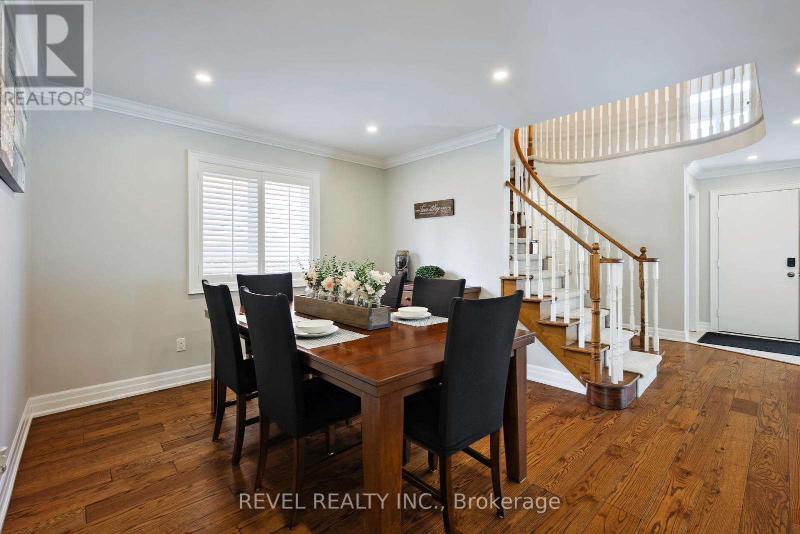 35 Miller Drive, Halton Hills, Ontario  L7G 5P7 - Photo 10 - W12143677