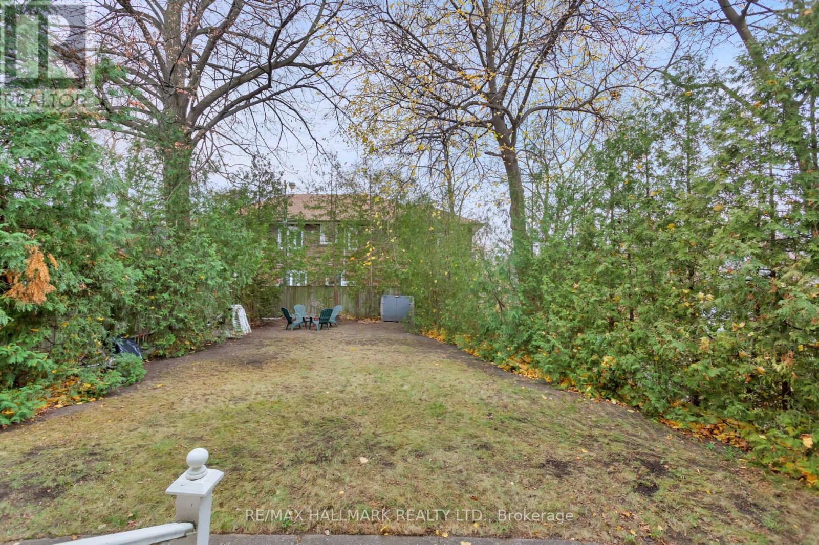 60 Indian Grove, Toronto, Ontario  M6R 2Y3 - Photo 17 - W12143711