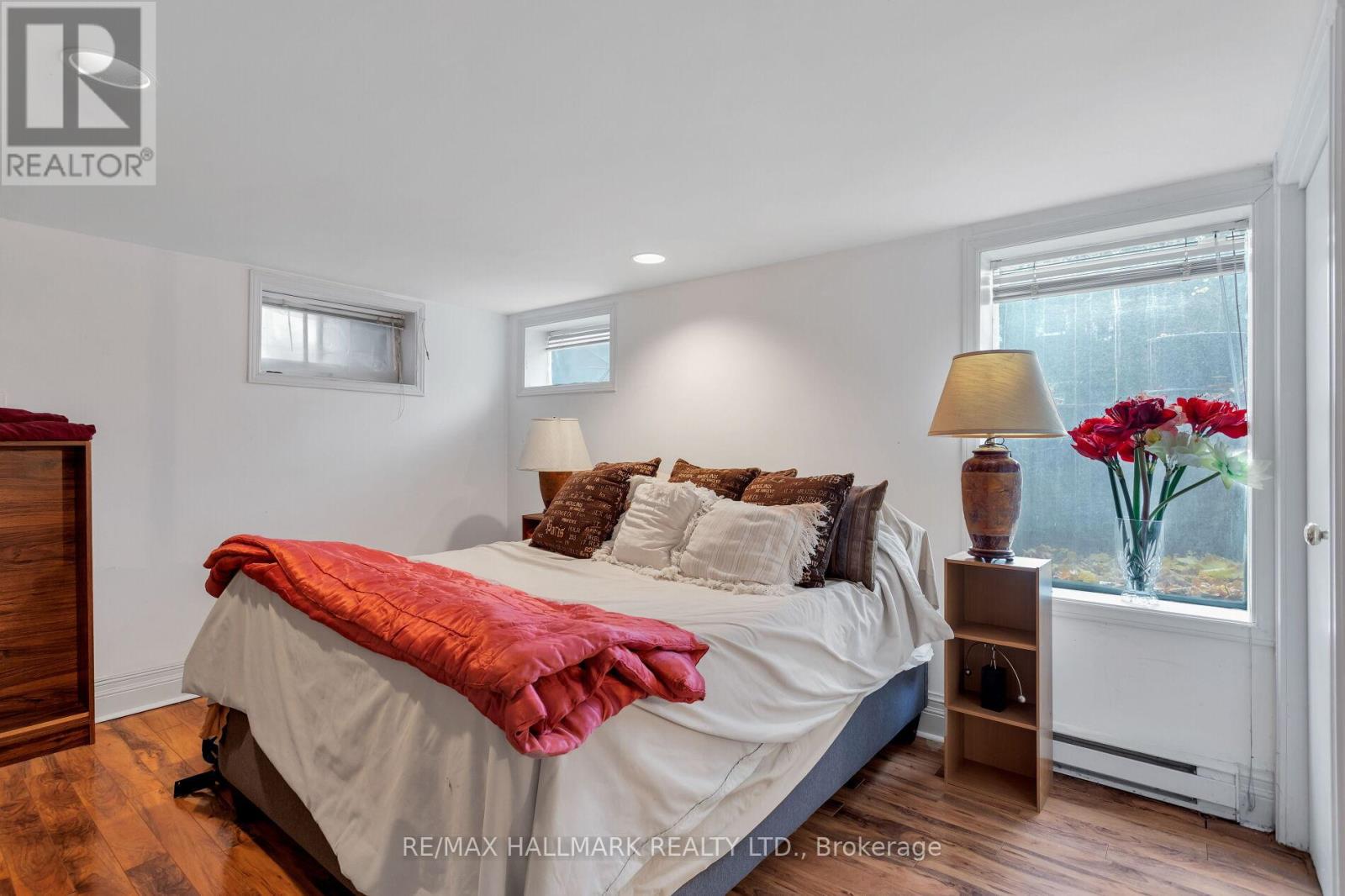 60 Indian Grove, Toronto, Ontario  M6R 2Y3 - Photo 30 - W12143711