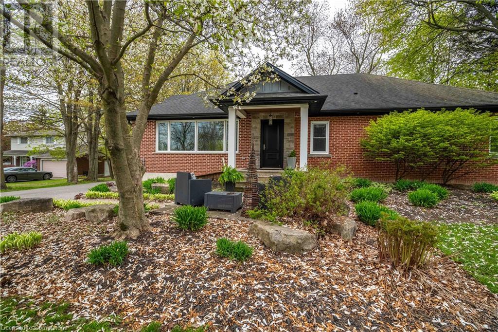 298 GARNER Road E, Ancaster, Ontario