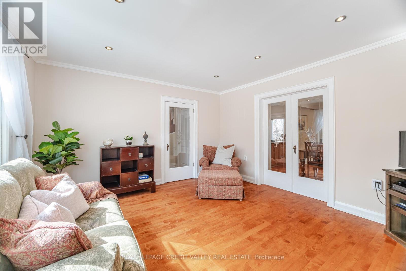 20 Fleming Avenue, Brampton, Ontario  L6Y 1K1 - Photo 24 - W12022480