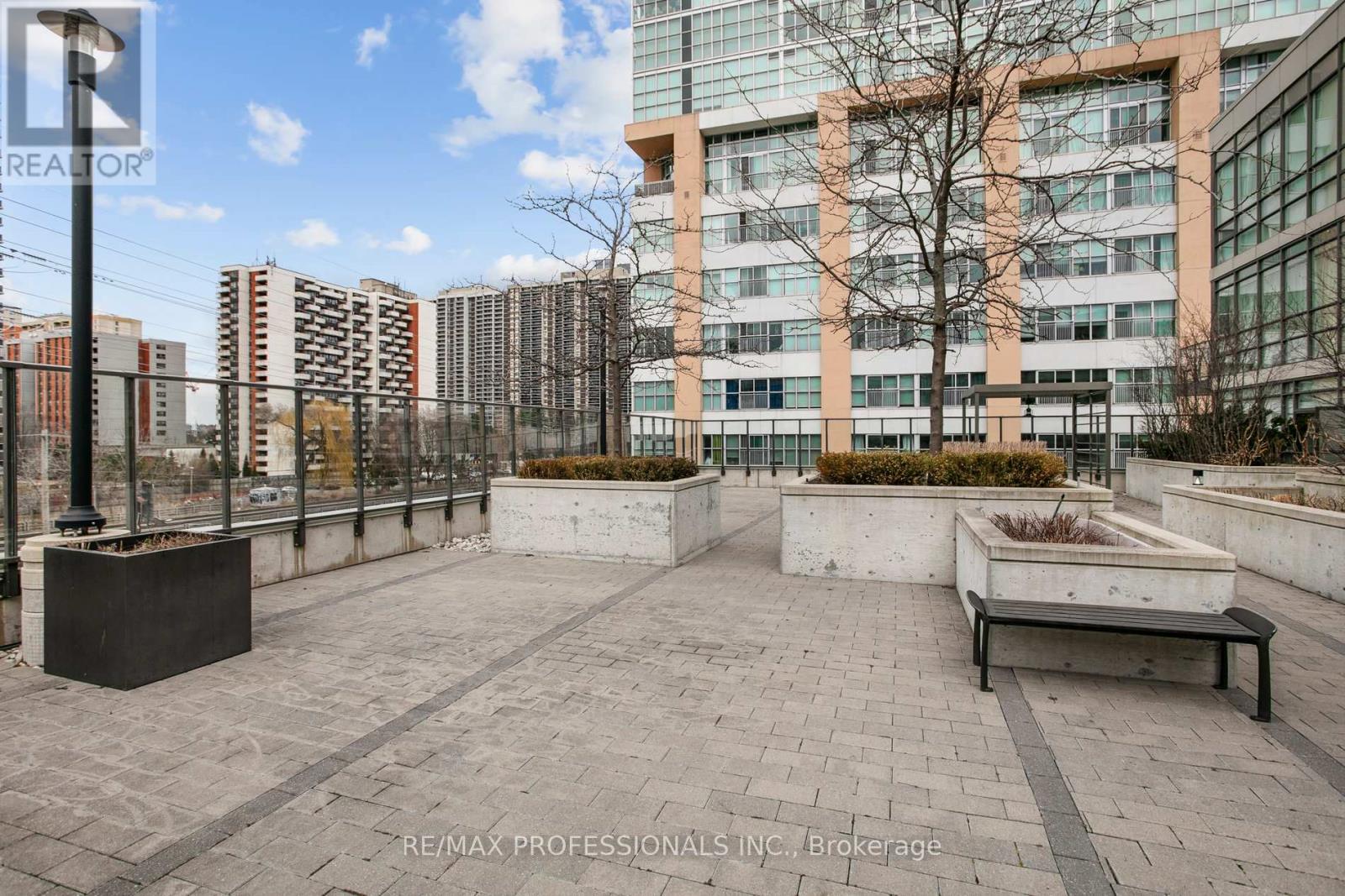 303 - 8 Fieldway Road W, Toronto, Ontario  M8Z 0C3 - Photo 26 - W12124160