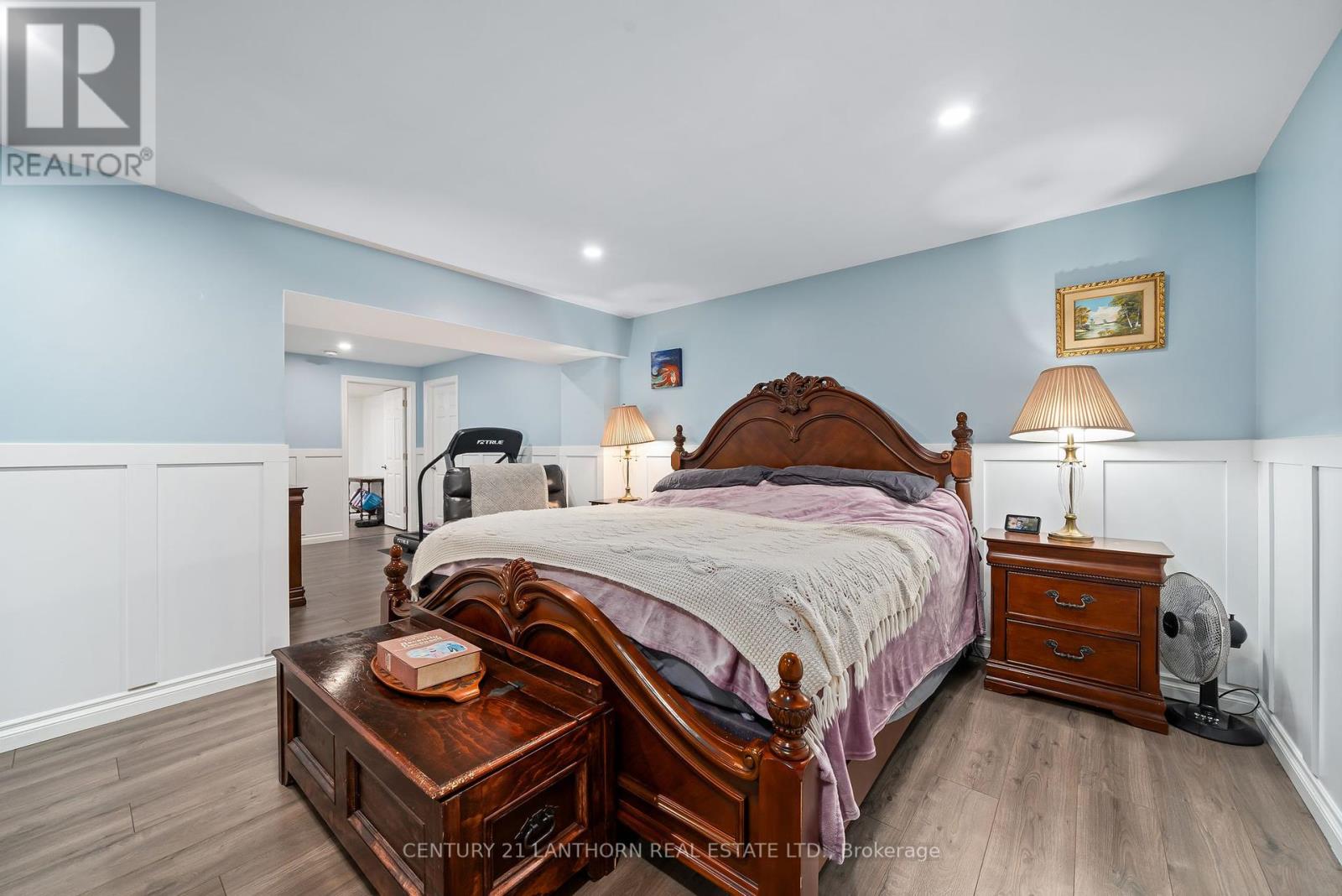 65 Crews Crescent, Quinte West, Ontario  K8V 0G4 - Photo 34 - X12111884