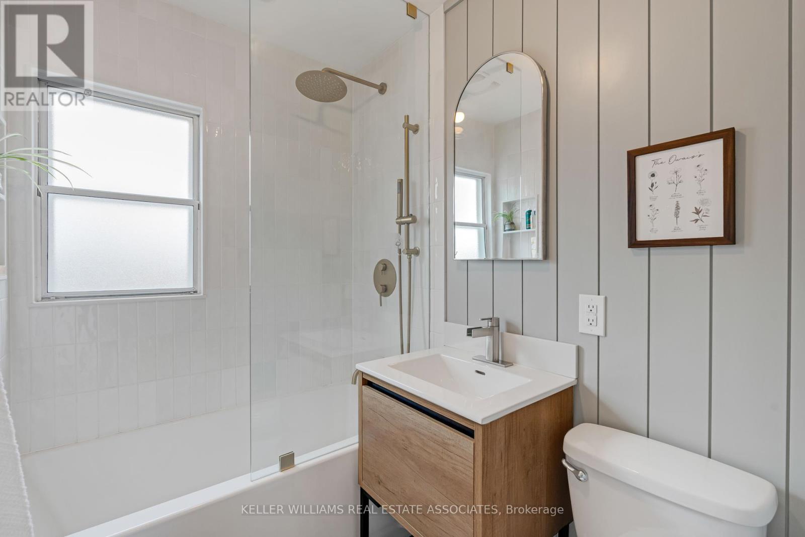 25 Rogers Road, Brampton, Ontario  L6X 1L7 - Photo 18 - W12090113