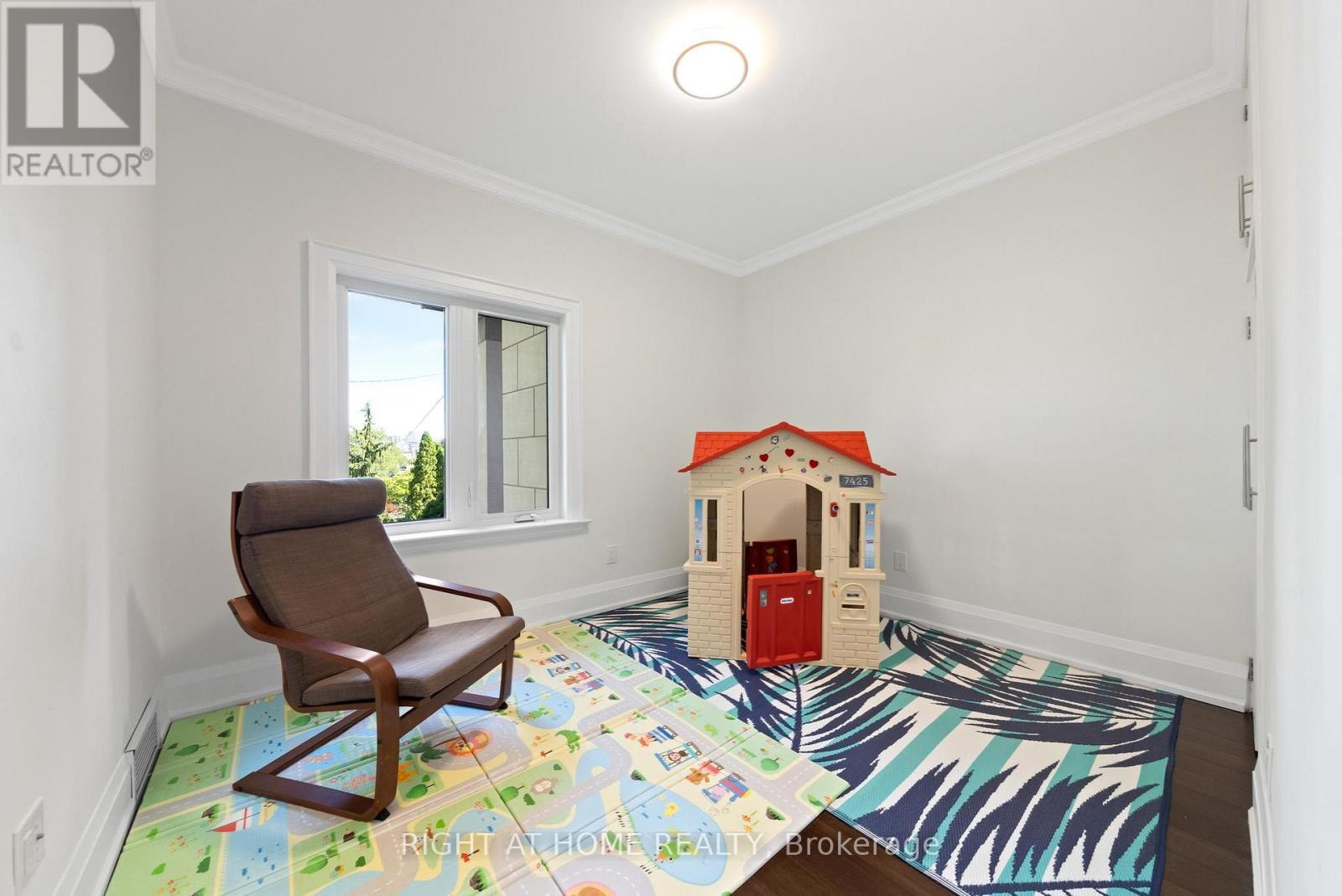 403 Hess Street S, Hamilton, Ontario  L8P 3R2 - Photo 34 - X12143694