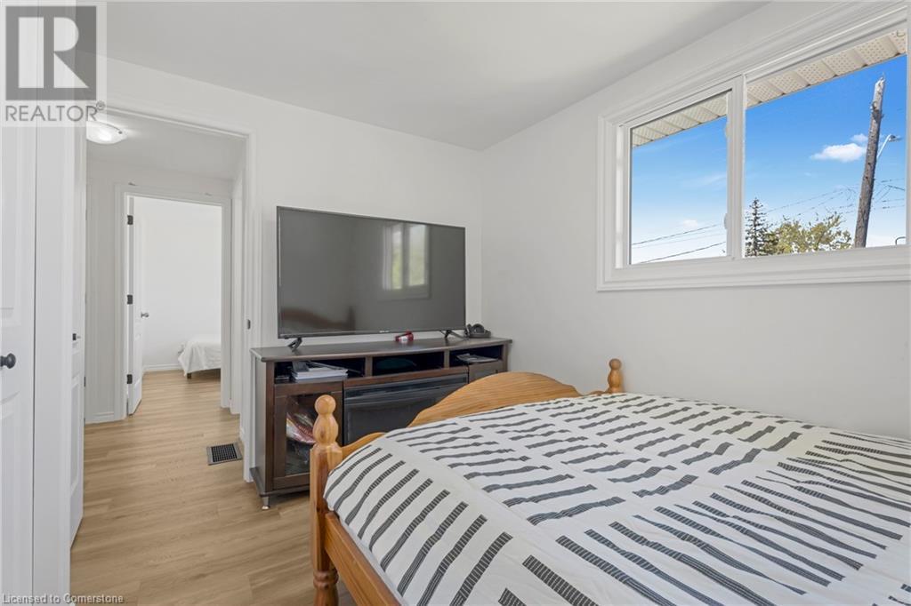879 Upper Sherman Avenue, Hamilton, Ontario  L8V 3N2 - Photo 17 - 40727950