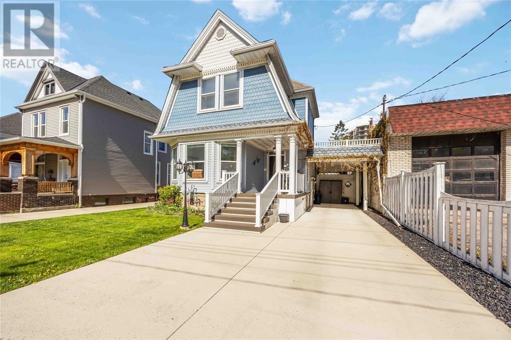 Property at 329 VIDAL STREET North image 3