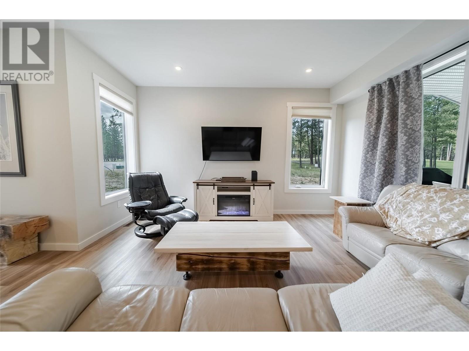 421 Wildstone Close N Unit# 2, Cranbrook, British Columbia V1C 0G4 - Photo 13 - 10346864