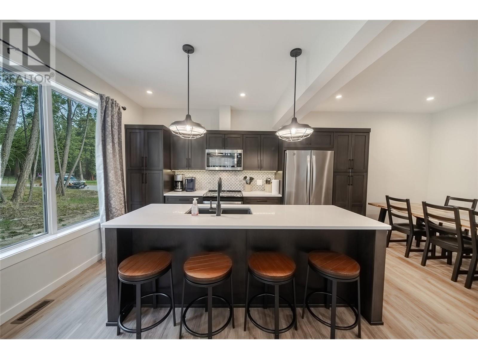 421 Wildstone Close N Unit# 2, Cranbrook, British Columbia V1C 0G4 - Photo 6 - 10346864