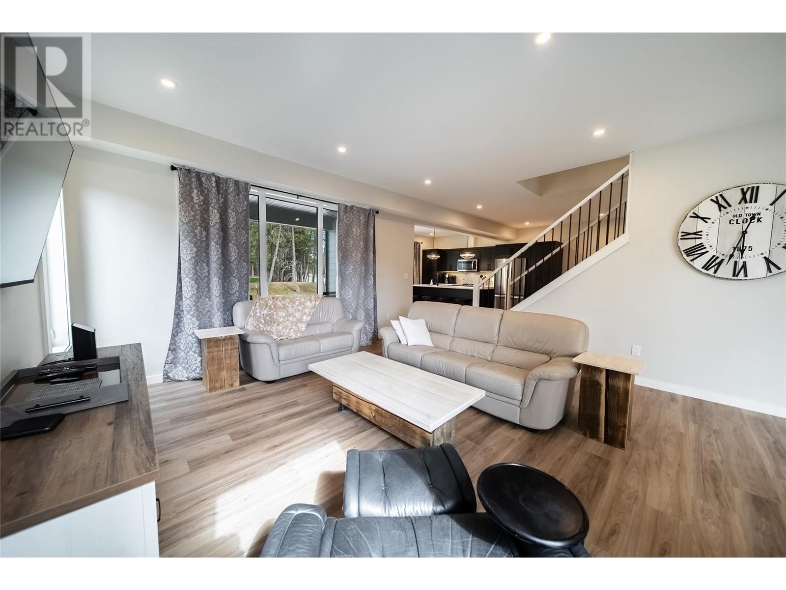 421 Wildstone Close N Unit# 2, Cranbrook, British Columbia V1C 0G4 - Photo 12 - 10346864