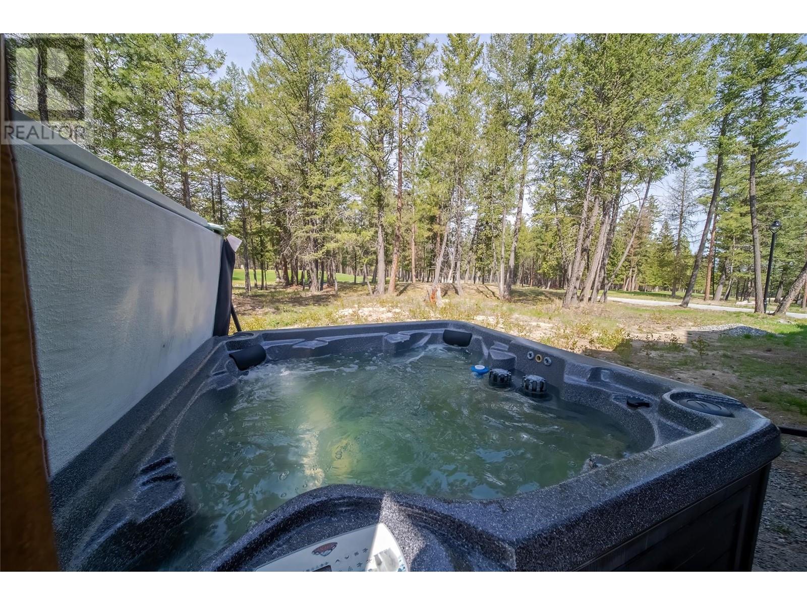 421 Wildstone Close N Unit# 2, Cranbrook, British Columbia V1C 0G4 - Photo 45 - 10346864