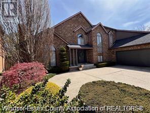 Property at 3940 VILLA BORGHESE DRIVE image 2