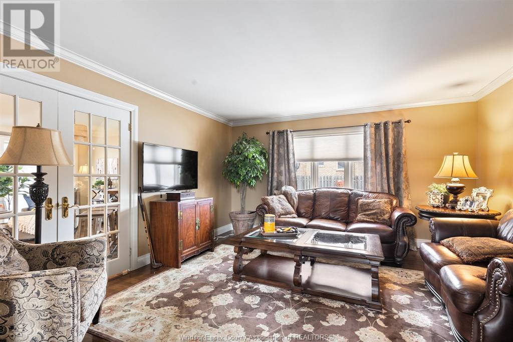 3940 Villa Borghese Drive, Windsor, Ontario  N9E 2K4 - Photo 13 - 25011351