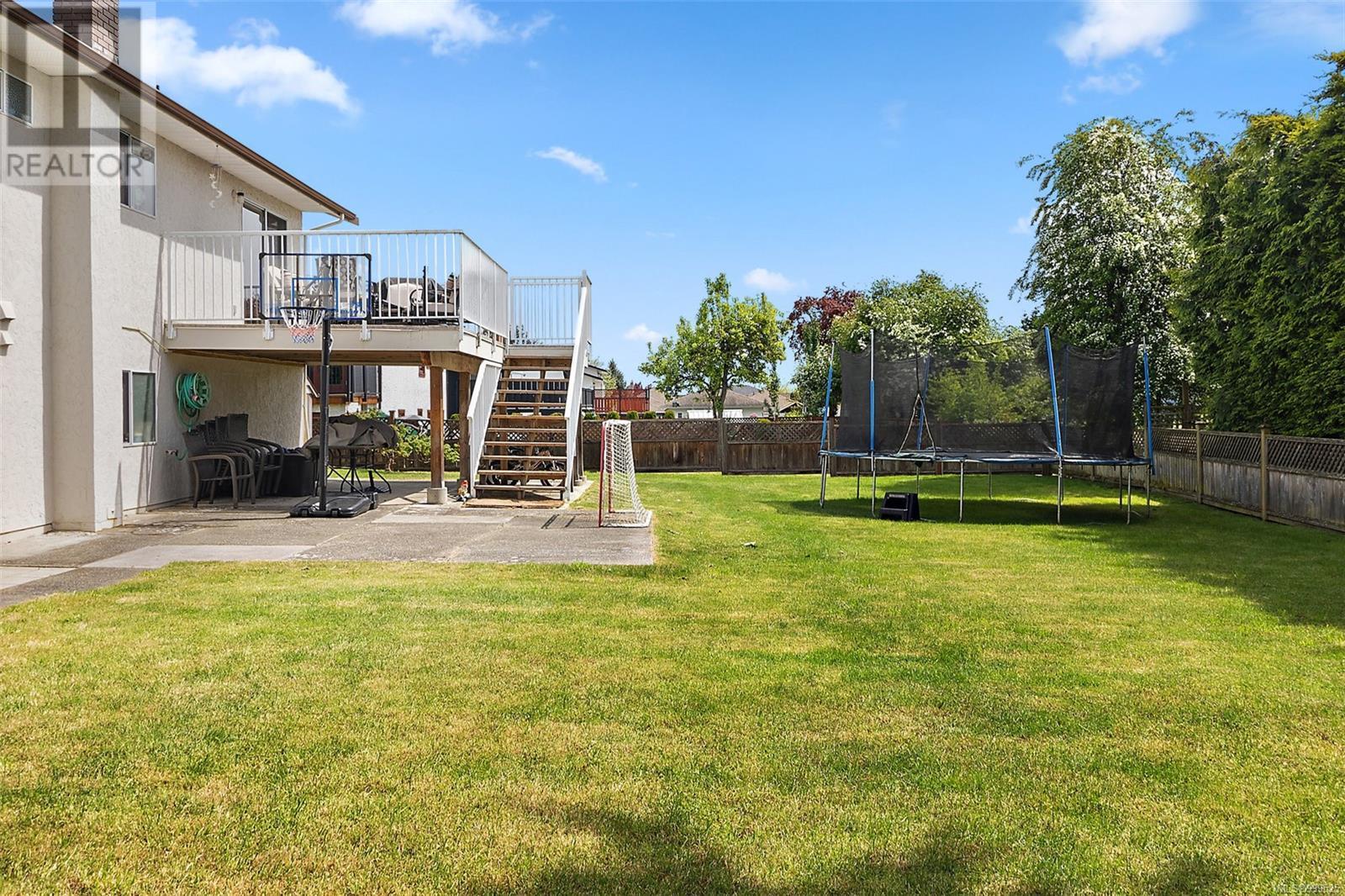 Property at 1881 Seaboard Cres image 5