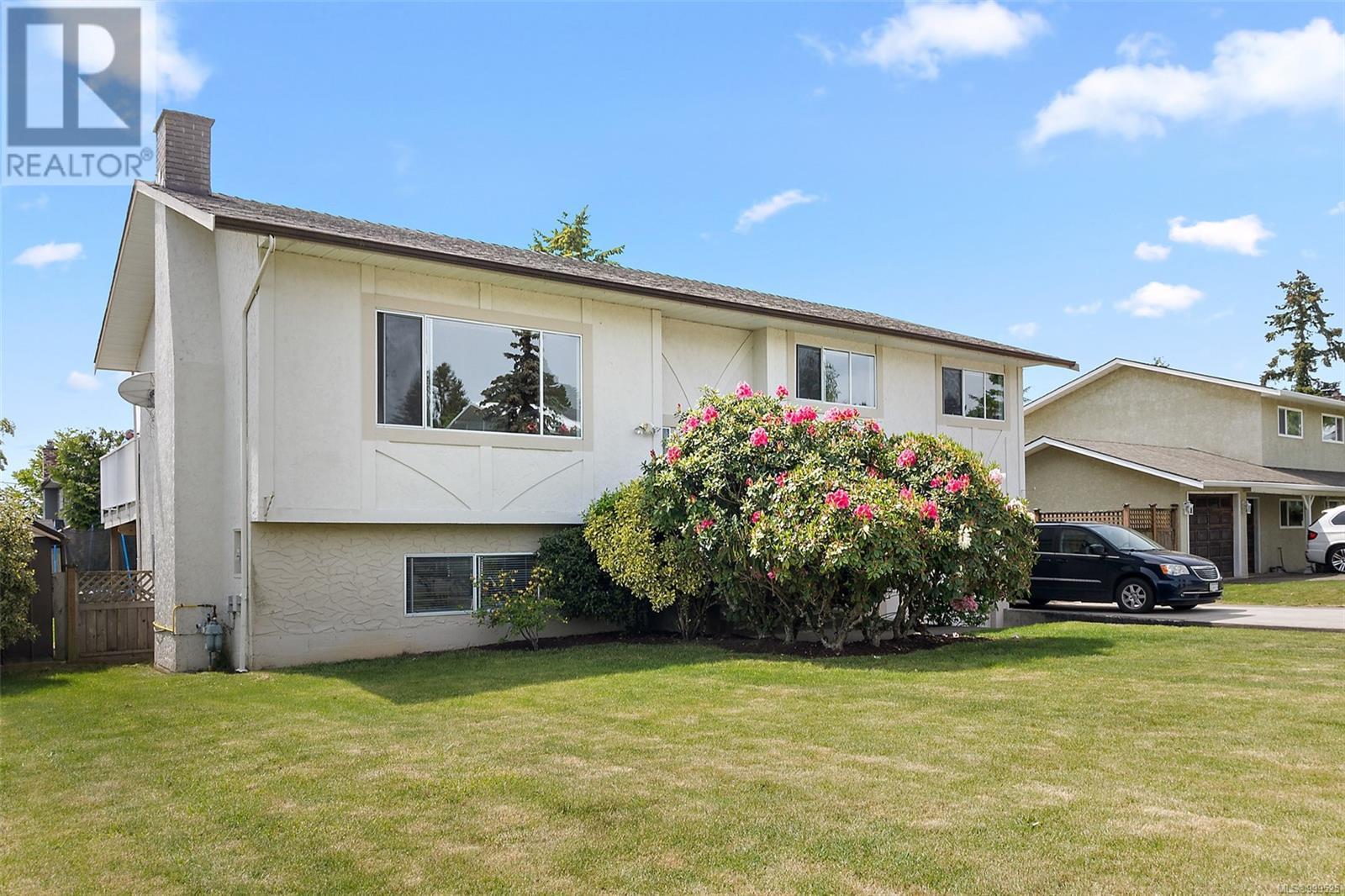 Property at 1881 Seaboard Cres image 3
