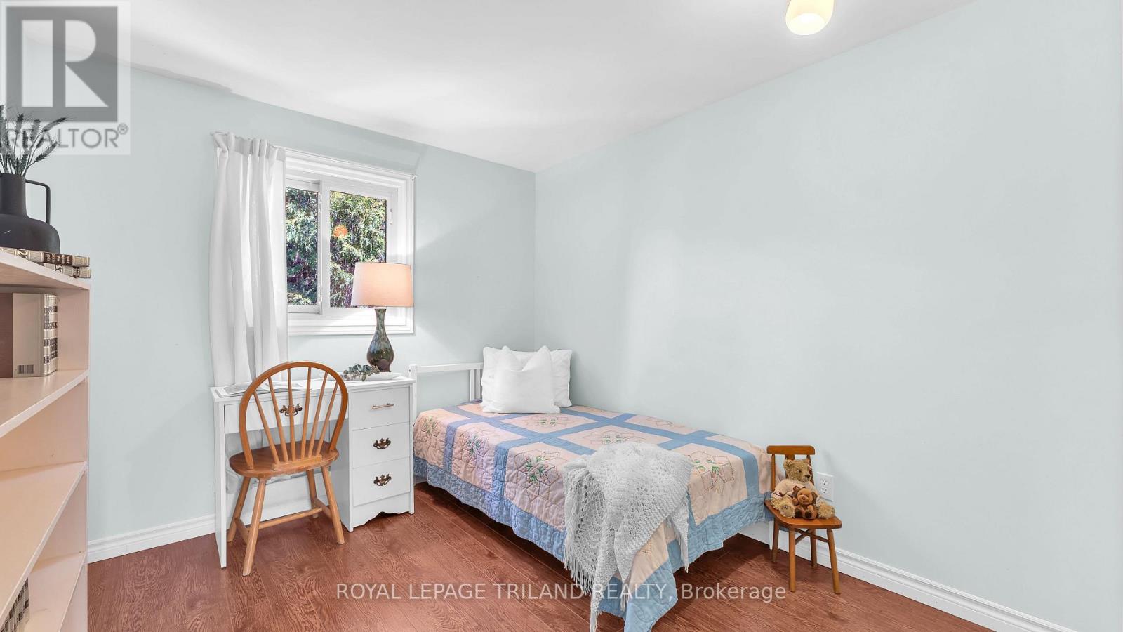 113 Monmore Road, London North, Ontario  N6G 2W7 - Photo 14 - X12143836