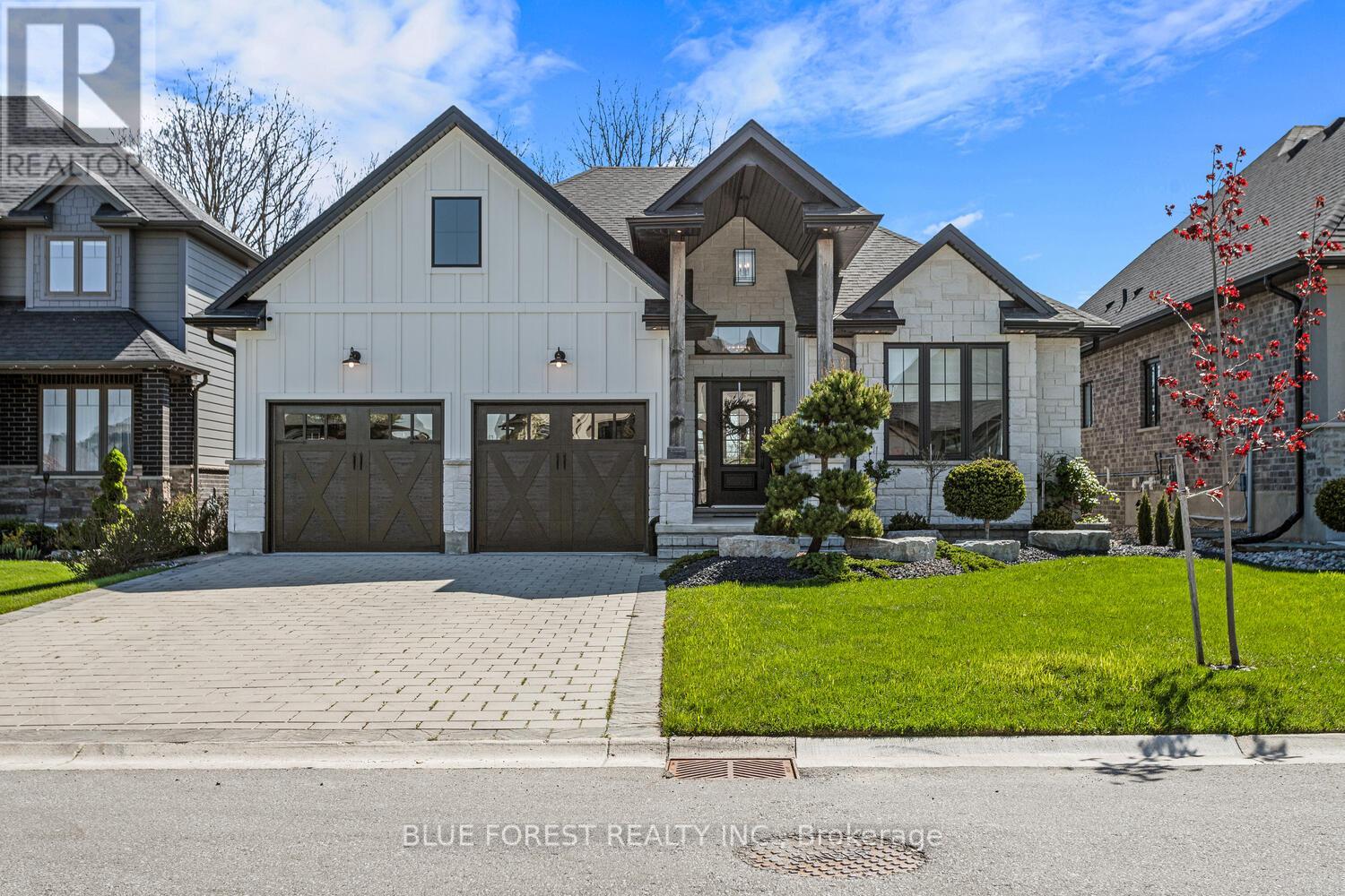 86 KEMP CRESCENT, Strathroy Caradoc, Ontario