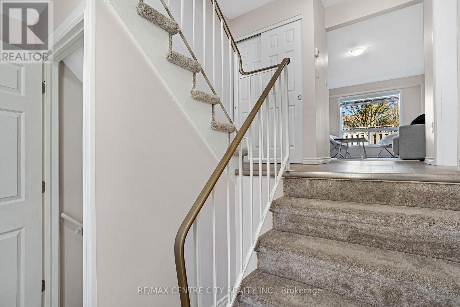 27 - 281 Bluevale Street N, Waterloo, Ontario  N2J 4L8 - Photo 7 - X12143912