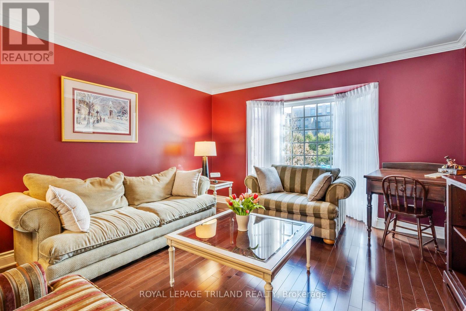 27 Cherokee Road, London North, Ontario  N6G 2N7 - Photo 8 - X12143919