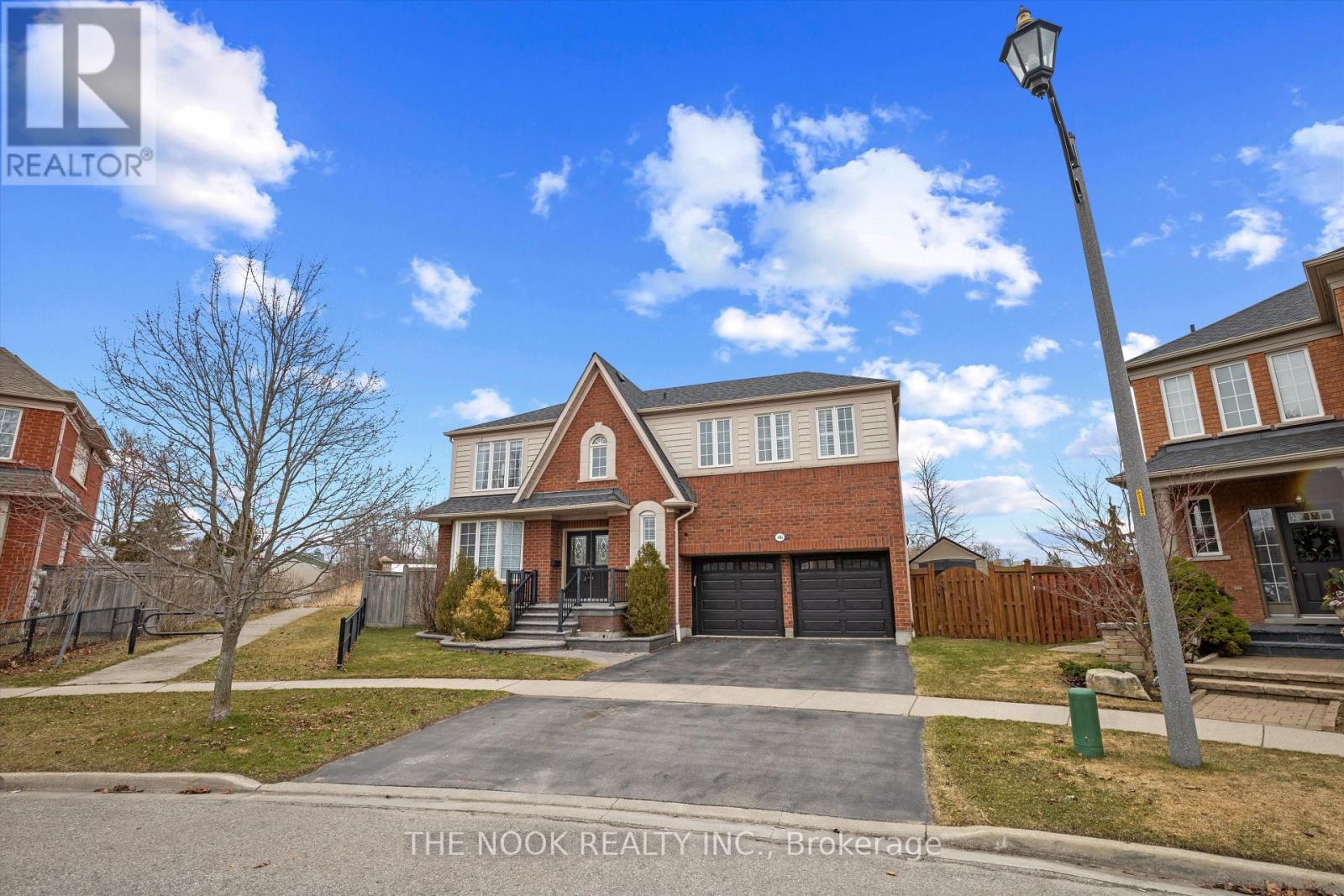 Property at 46 PEACOCK CRESCENT image 3