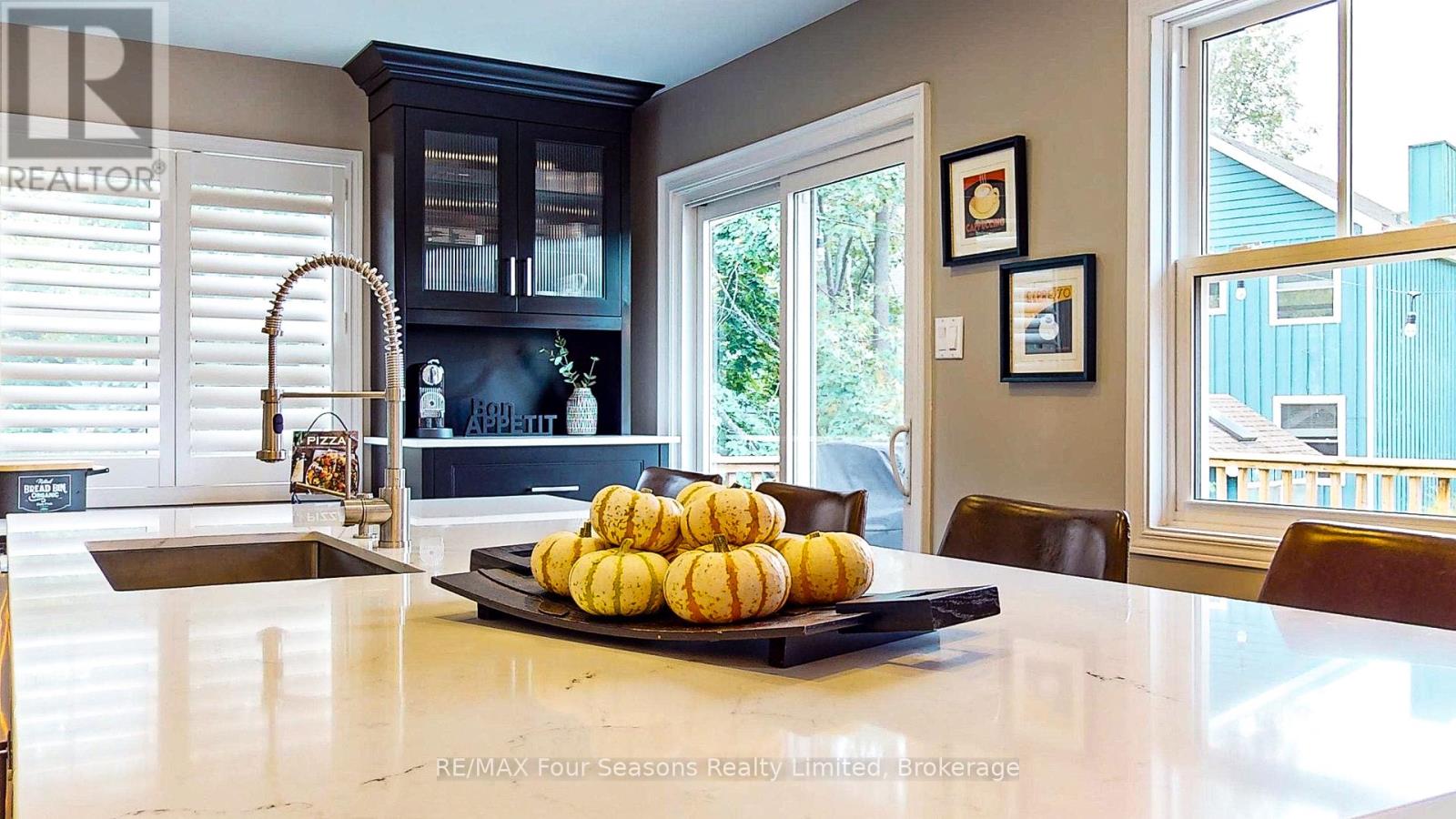 108 Liisa's Lane, Blue Mountains, Ontario  L9Y 0M3 - Photo 18 - X12143900