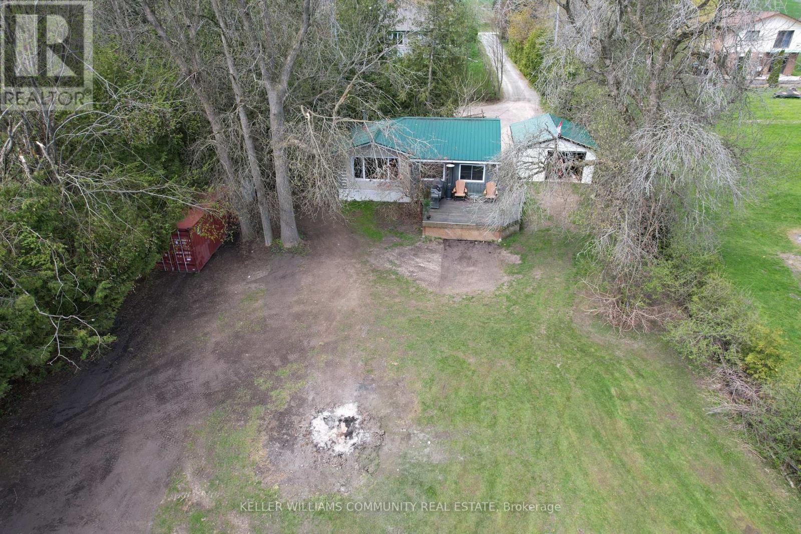 Property at 4 COLUMBUS STREET N image 5