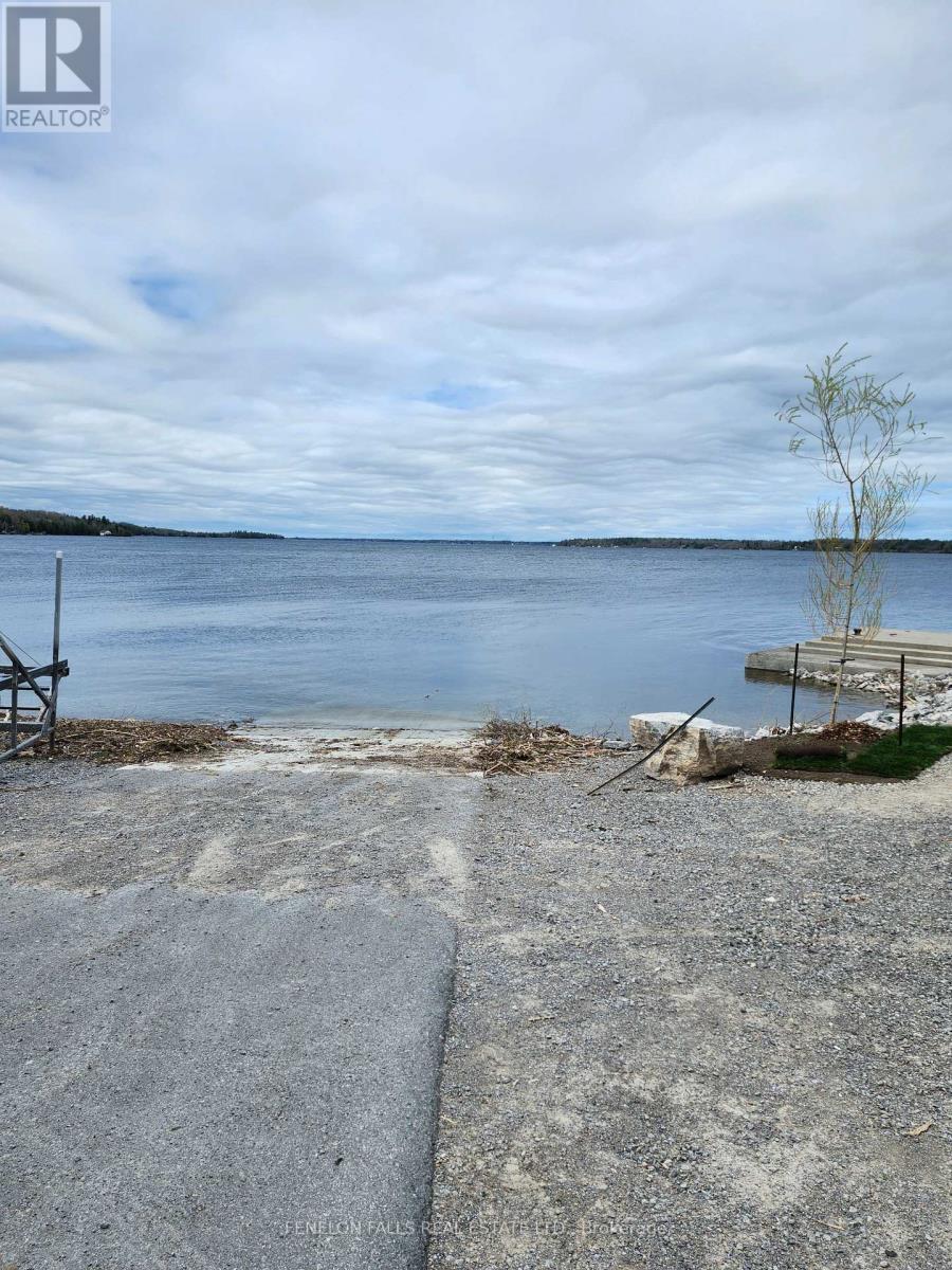 22 Viamede Street, Kawartha Lakes, Ontario  K0M 1L0 - Photo 10 - X12143885