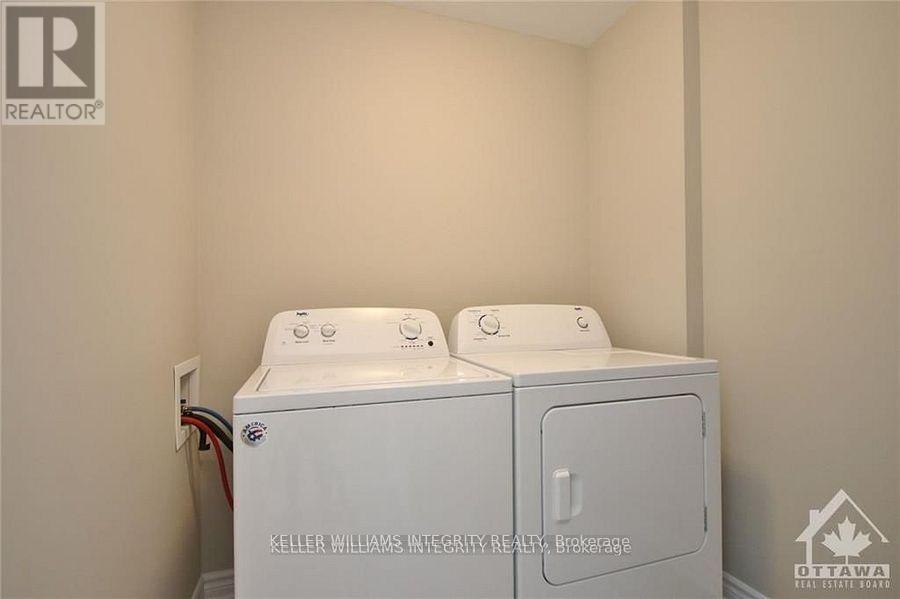 158 Bandelier Way, Ottawa, Ontario  K2S 2J6 - Photo 18 - X12140110