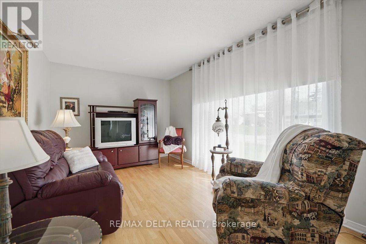 3 Maisonneuve Street, Clarence-Rockland, Ontario  K0A 1E0 - Photo 10 - X12143822