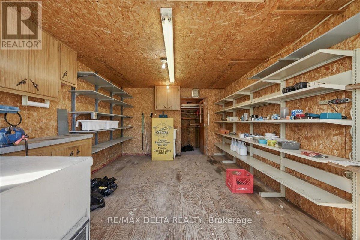 3 Maisonneuve Street, Clarence-Rockland, Ontario  K0A 1E0 - Photo 25 - X12143822