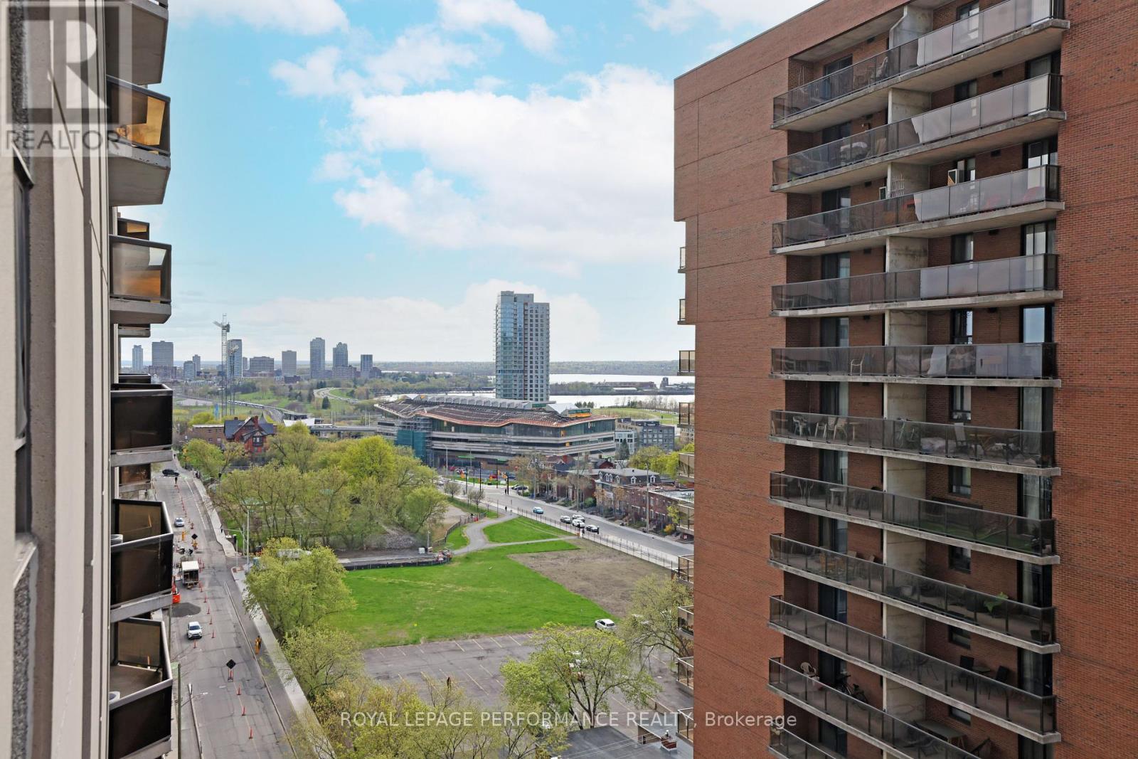 1701 - 470 Laurier Avenue W, Ottawa, Ontario  K1R 7W9 - Photo 26 - X12143842