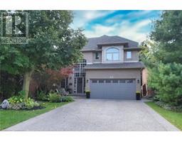 47 SURREY Drive, Ancaster, Ontario