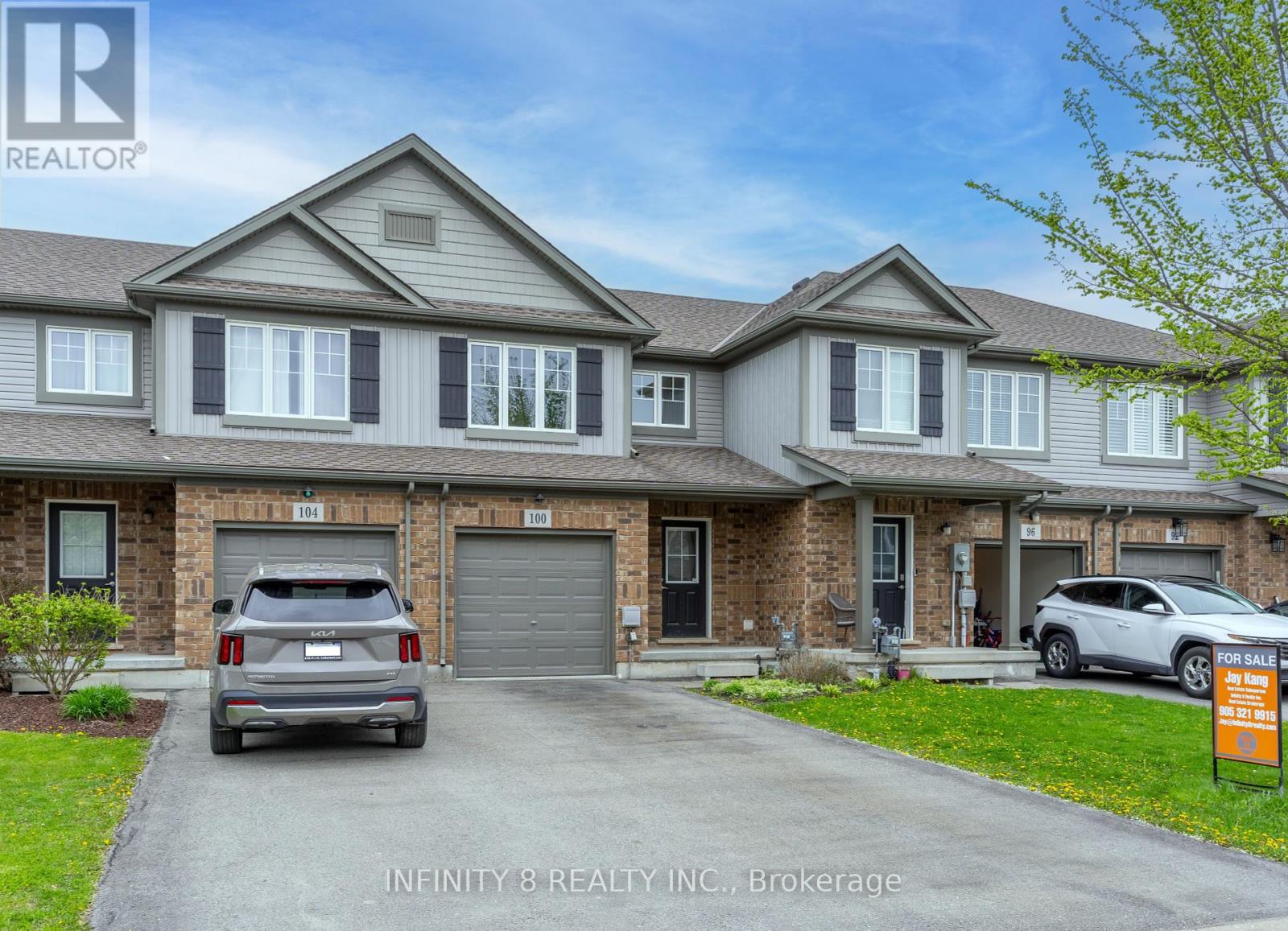 Property at 100 ROSELAWN CRESCENT image 2