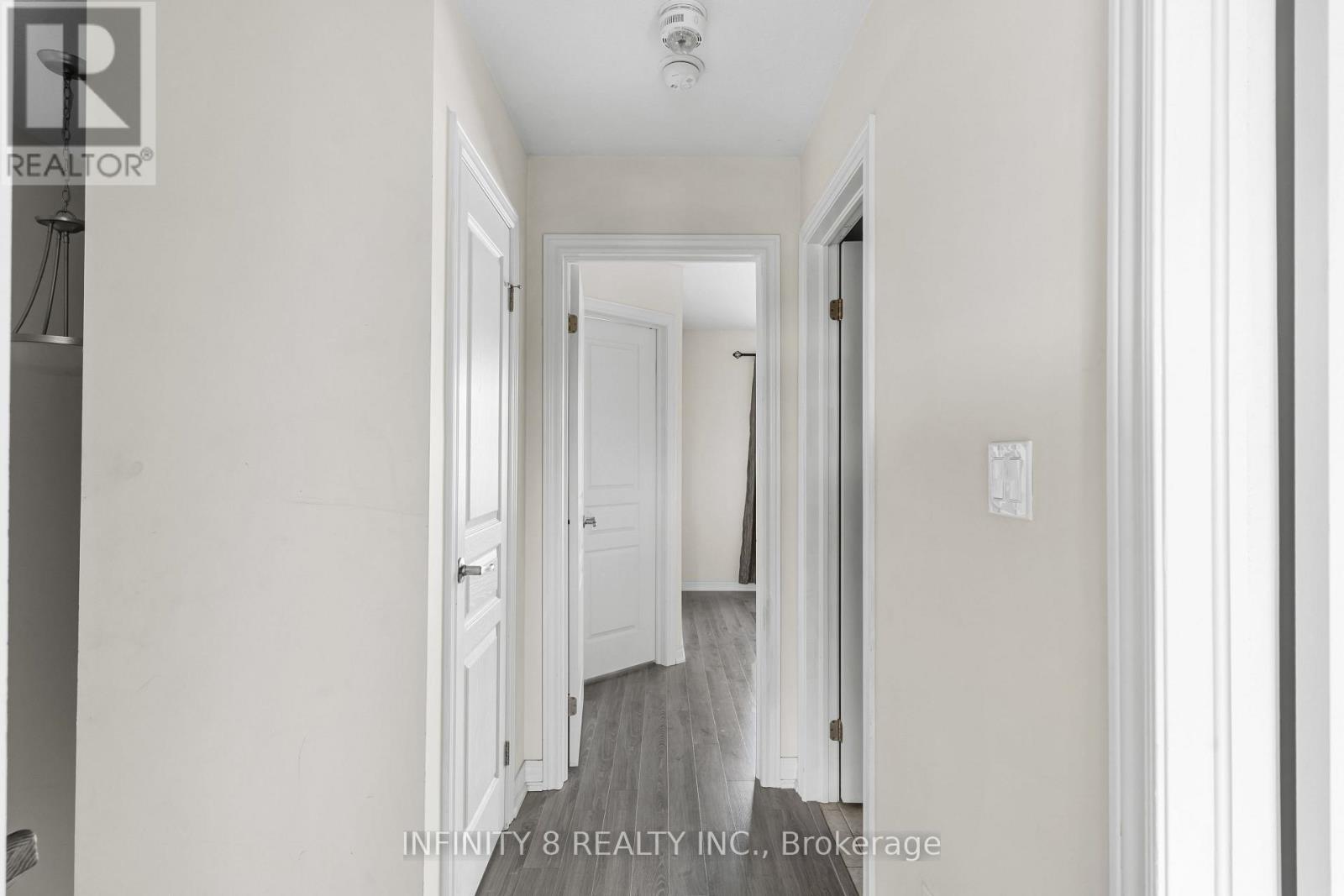 100 Roselawn Crescent, Welland, Ontario  L3C 0C4 - Photo 21 - X12143856