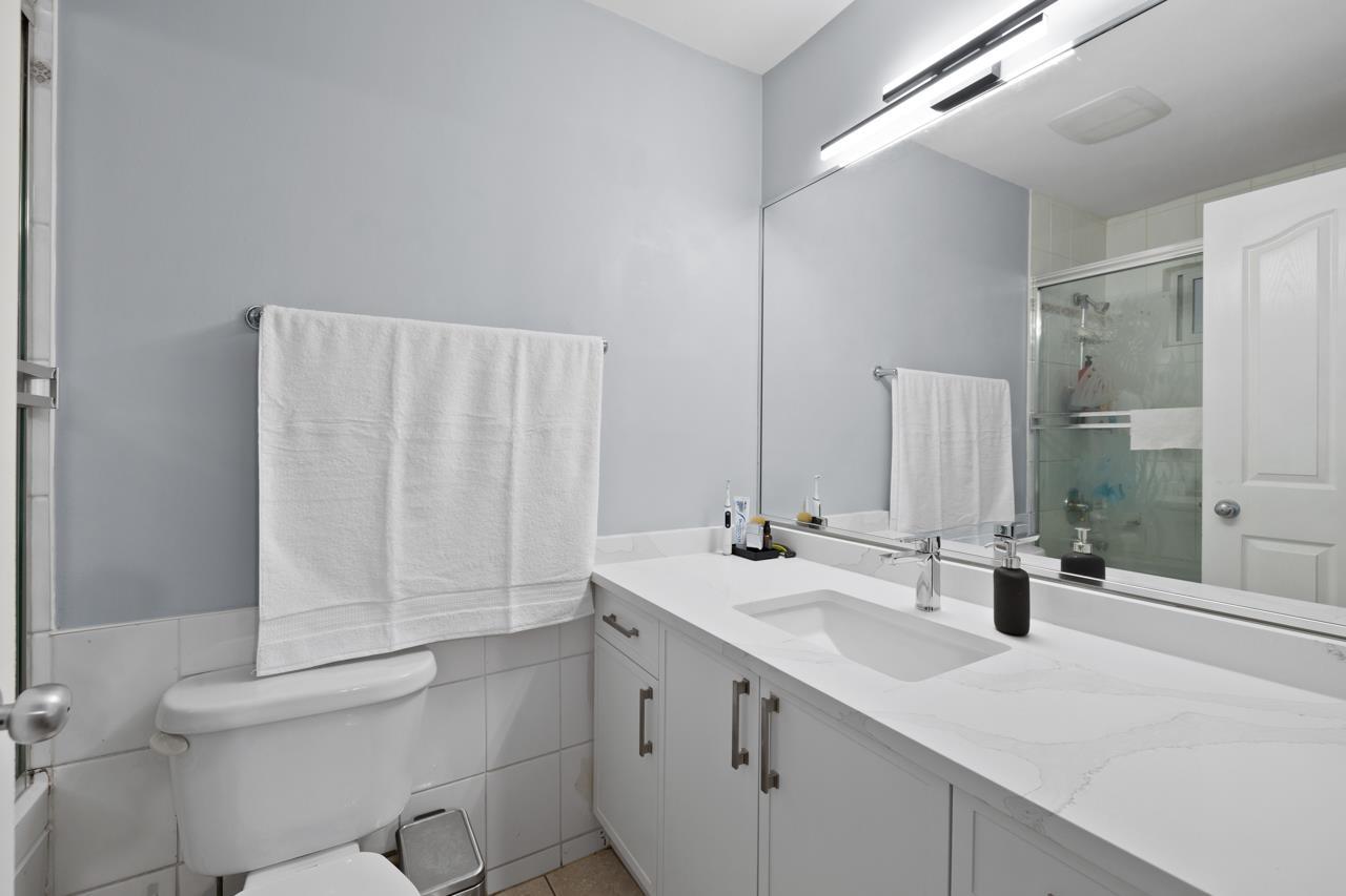 31551 Blueridge Drive, Abbotsford, British Columbia  V2T 6S6 - Photo 31 - R3001070