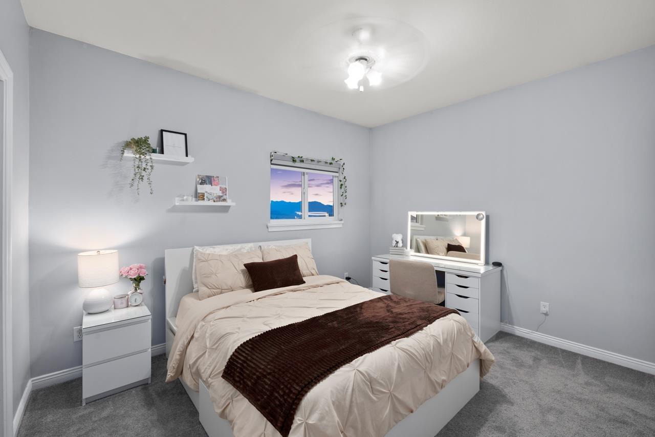 31551 Blueridge Drive, Abbotsford, British Columbia  V2T 6S6 - Photo 19 - R3001070