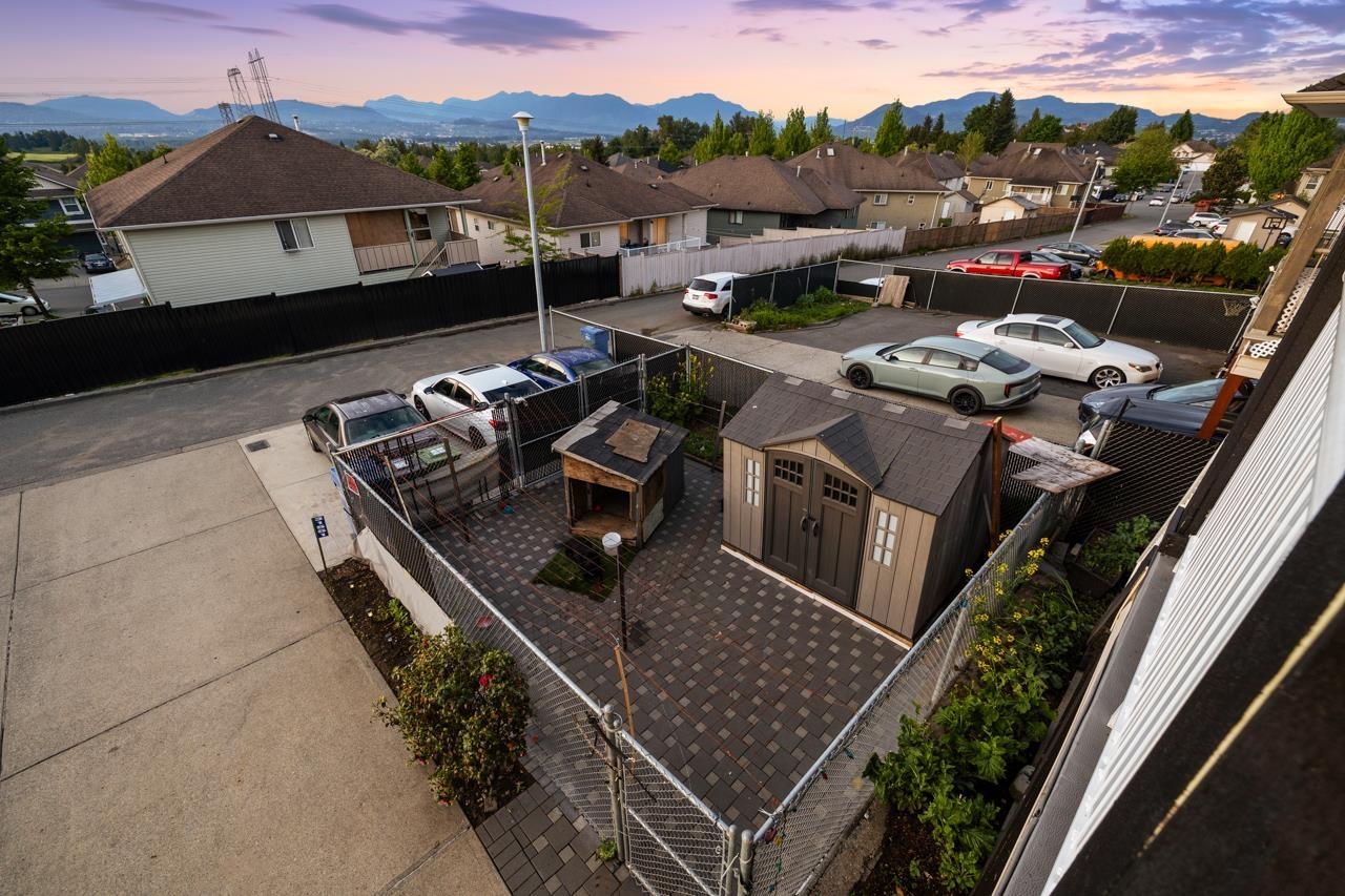 31551 Blueridge Drive, Abbotsford, British Columbia  V2T 6S6 - Photo 28 - R3001070