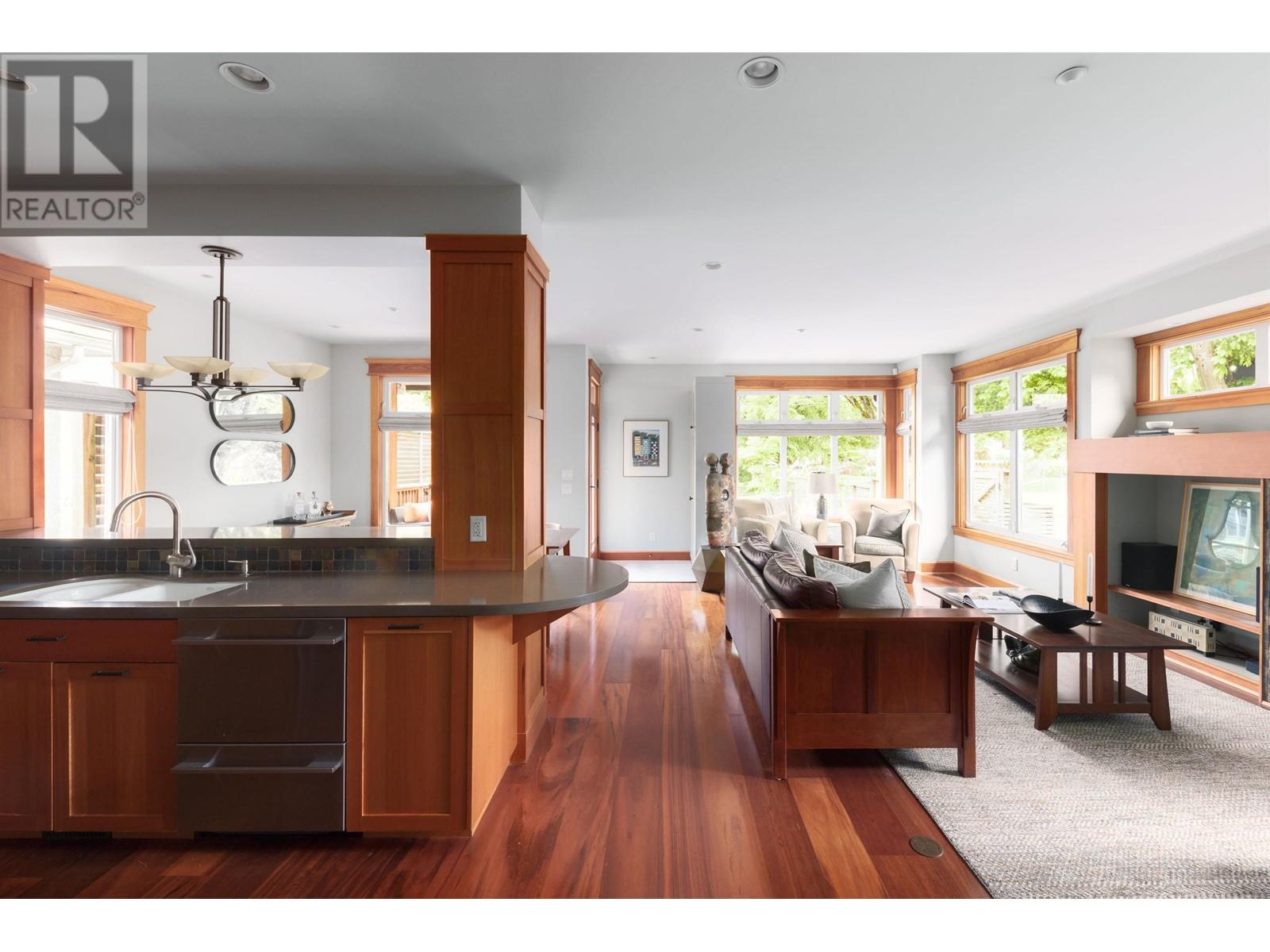 4188 Elgin Street, Vancouver, British Columbia  V5V 4R3 - Photo 5 - R3001290