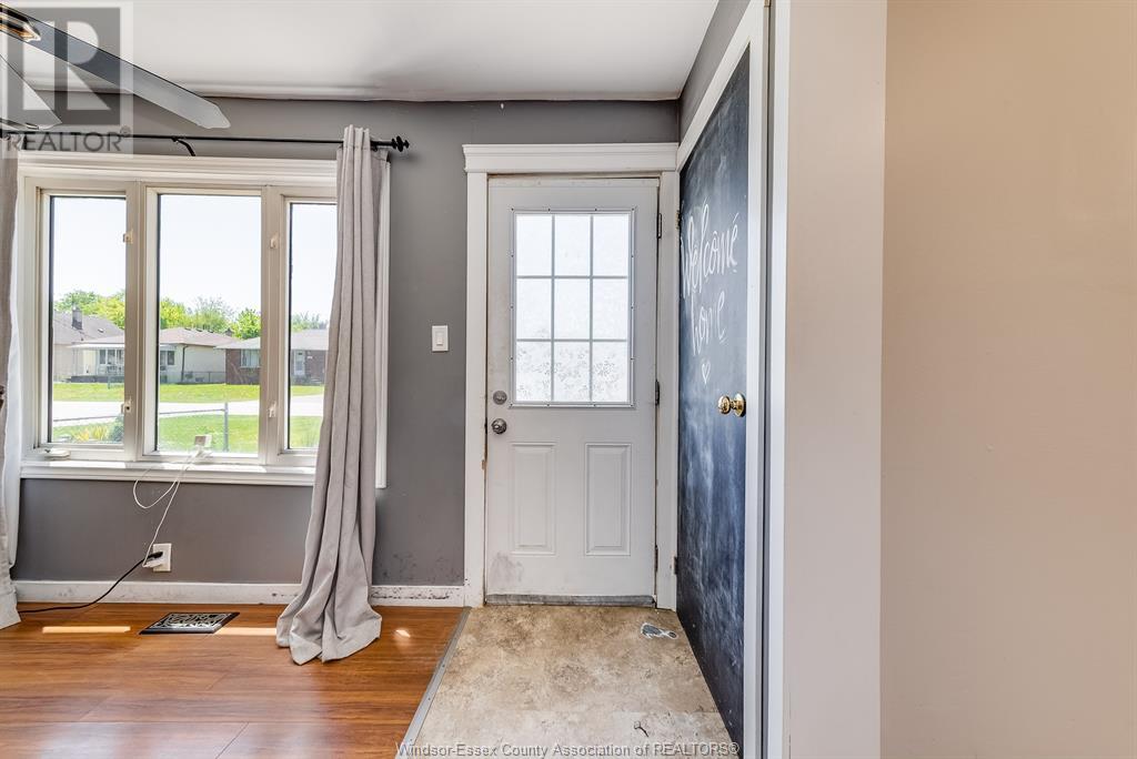 Property at 2466 MEIGHEN ROAD image 4