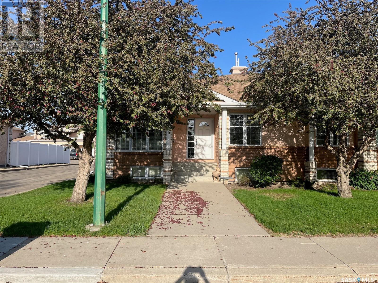 Property at 14 107 Rever ROAD image 1