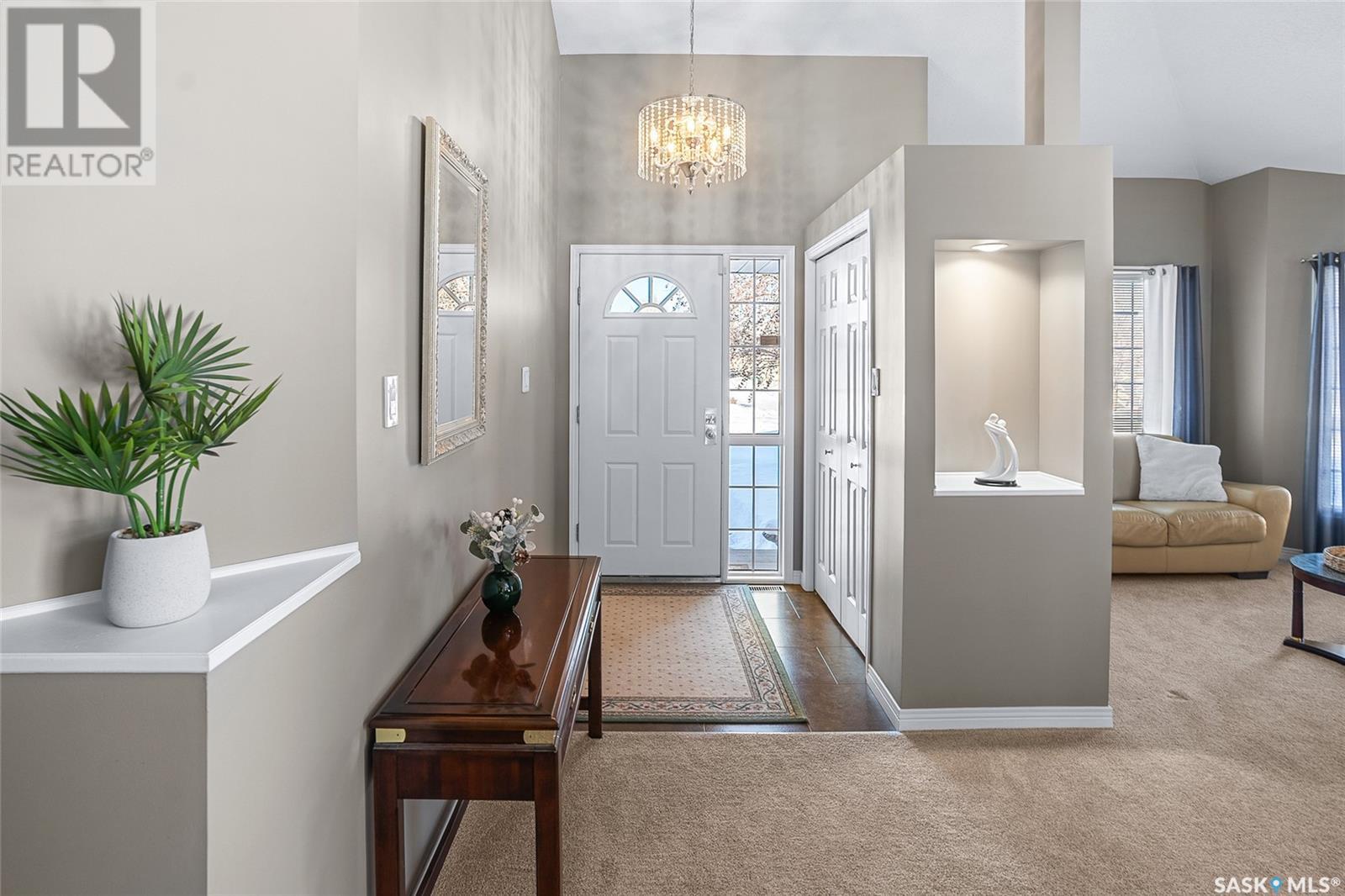 Property at 14 107 Rever ROAD image 2