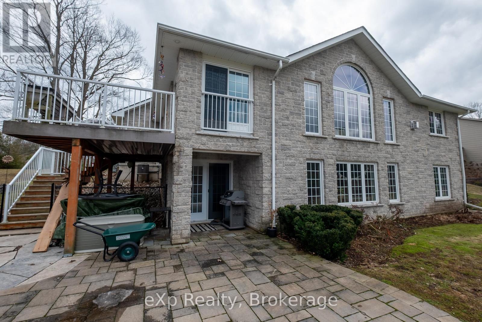 822813 Sideroad 1, Chatsworth, Ontario  N0H 1G0 - Photo 31 - X12066625