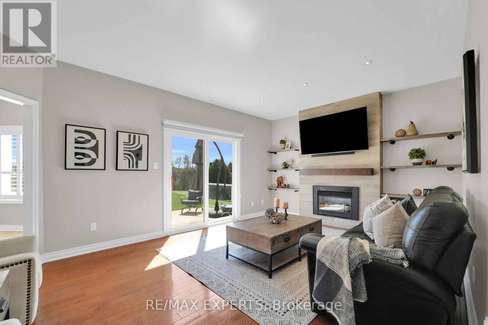 37 Mccauley Drive, Caledon, Ontario  L7E 0B6 - Photo 17 - W12140707