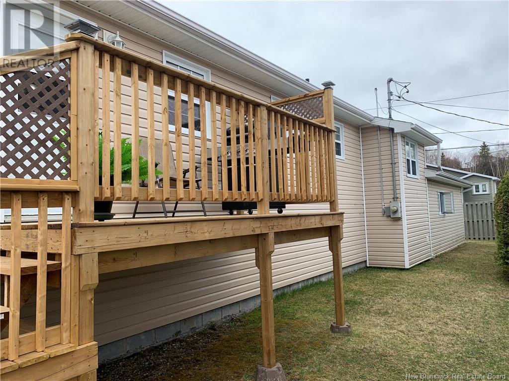 4 Pine, Campbellton, New Brunswick  E3N 3M5 - Photo 36 - NB118373