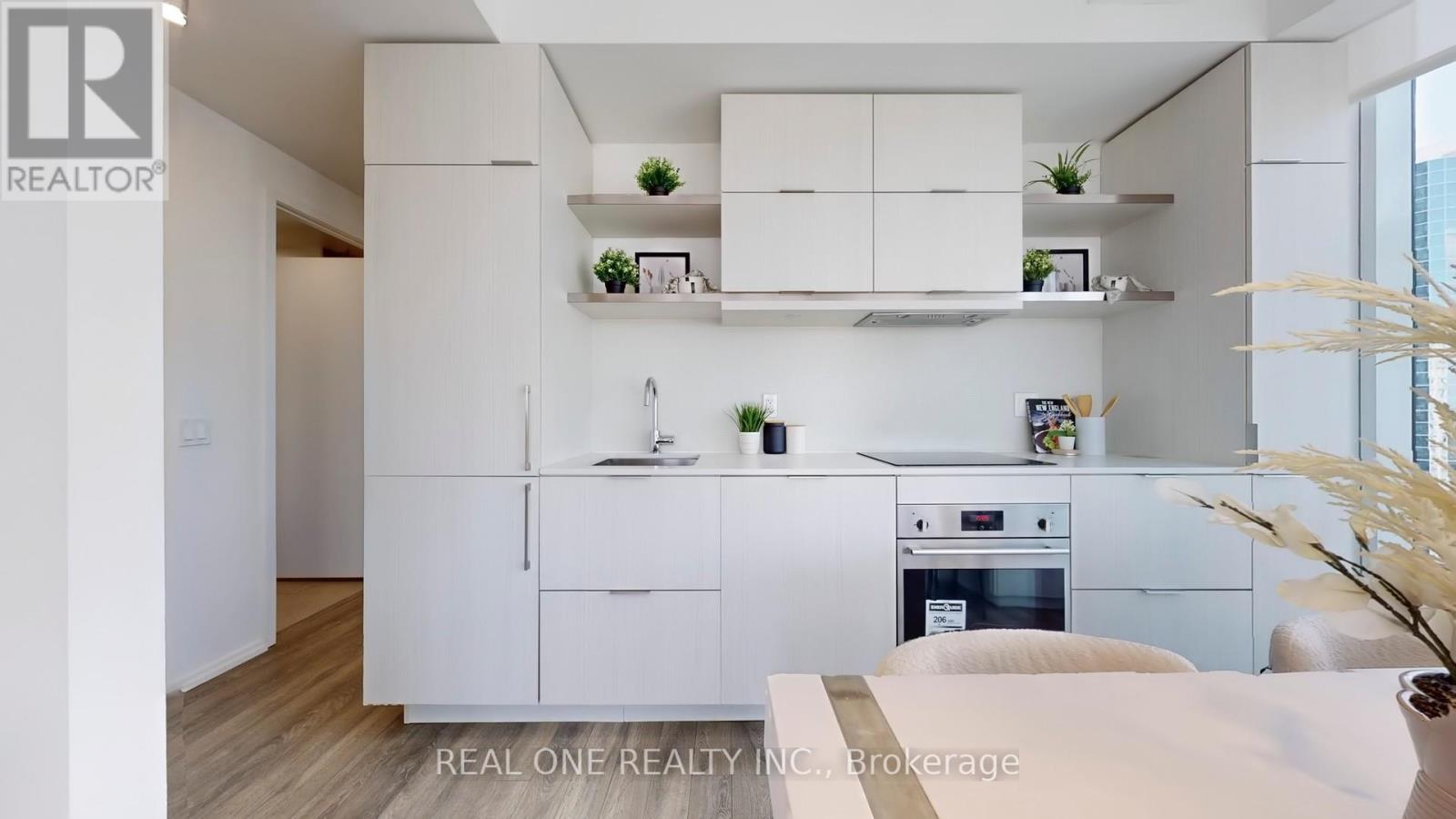 3202 - 197 Yonge Street, Toronto, Ontario  M5B 0C1 - Photo 17 - C12143780