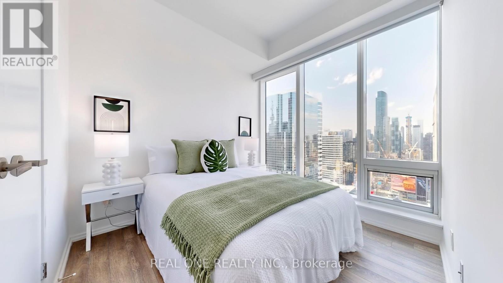 3202 - 197 Yonge Street, Toronto, Ontario  M5B 0C1 - Photo 23 - C12143780