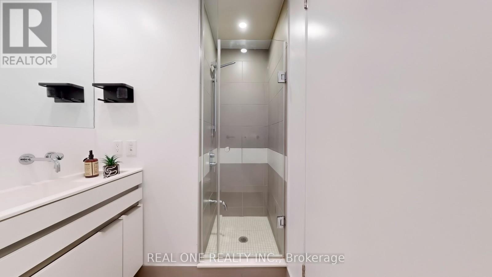 3202 - 197 Yonge Street, Toronto, Ontario  M5B 0C1 - Photo 28 - C12143780