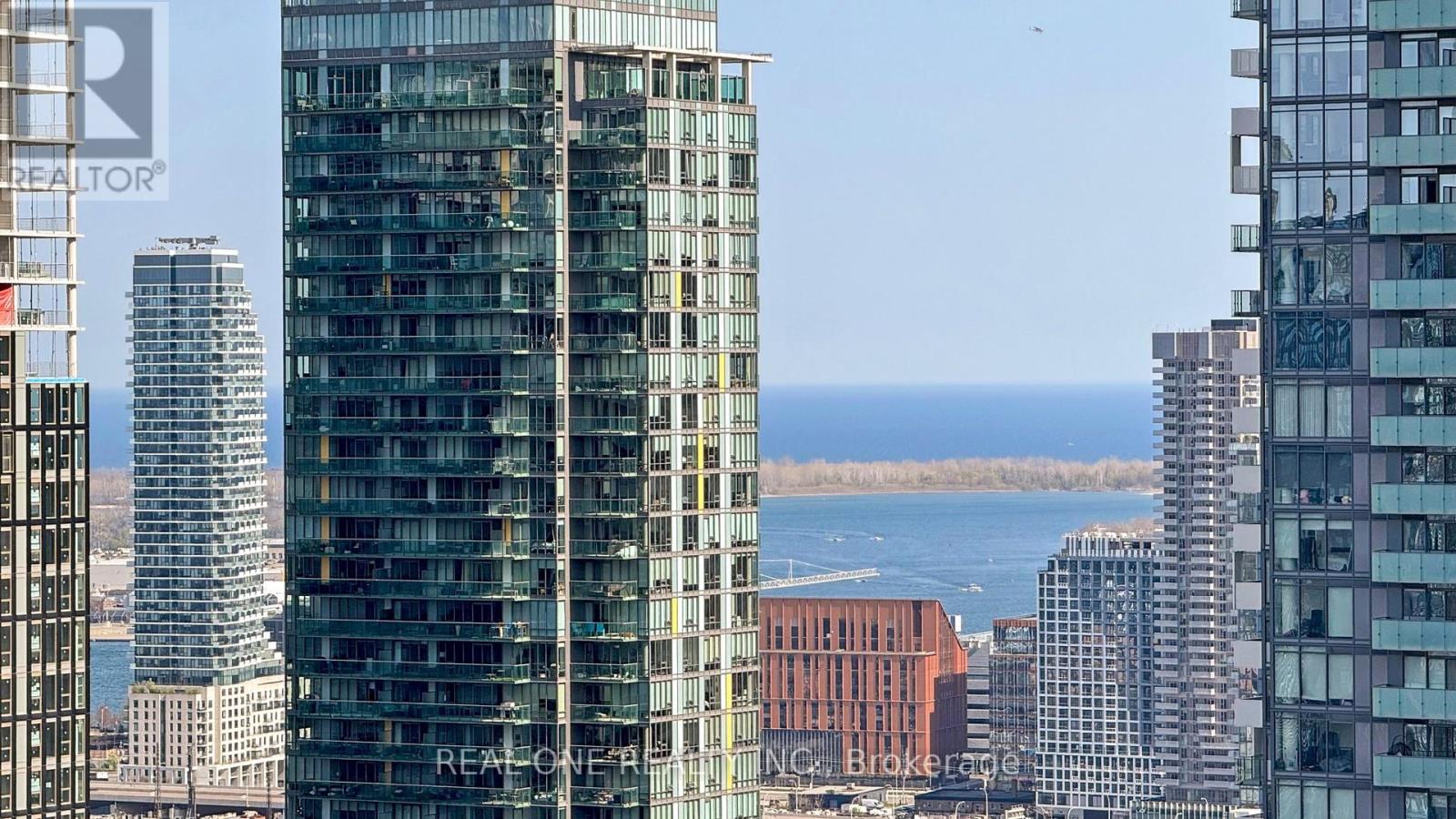 3202 - 197 Yonge Street, Toronto, Ontario  M5B 0C1 - Photo 34 - C12143780
