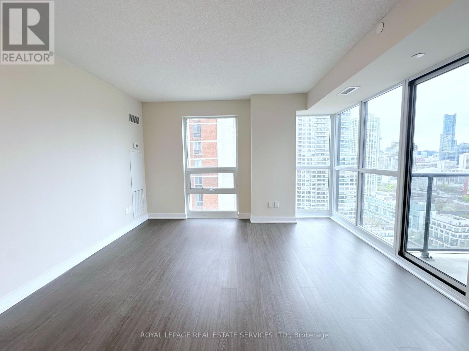 2402 - 561 Sherbourne Street, Toronto, Ontario  M4X 0A1 - Photo 3 - C12143809